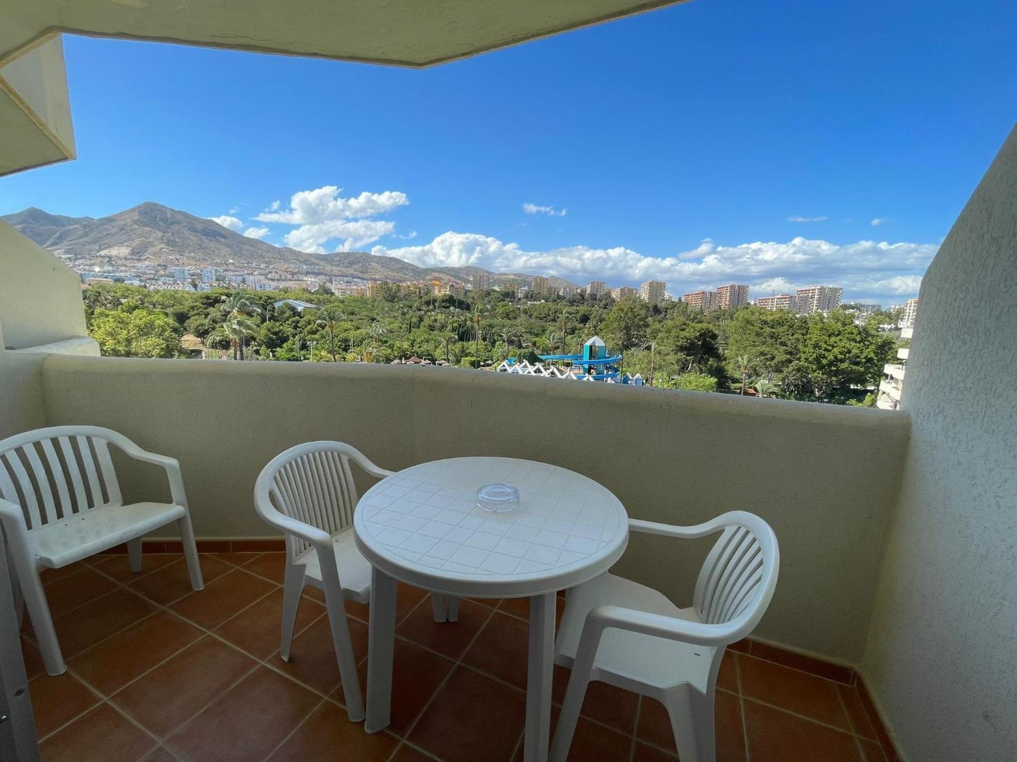 Apartamentos Magic Benalbeach By Benalnova Benalmadena Exterior photo